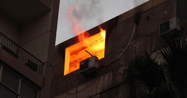 إندلاع حريق هائل فى إحدى الشقق السكنية بالدقى