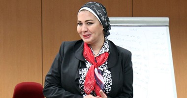 زينب سالم تطالب وزير الصحة بتوضيح خط سير سيارات الكشف عن سرطان الثدى
