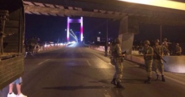 قطاعات شعبية تطالب الجيش التركى بتسليم أعضاء الإخوان المحكوم عليهم فى مصر