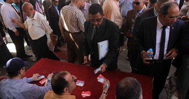 انتهاء فرز لجنة انتخابات المحامين بشمال سيناء.. وحصول "عاشور" على 107 أصوات 