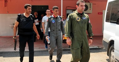 القبض على طيارين اتارك تورطوا فى حركة الجيش ضد رجب طيب اردوغان