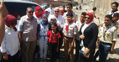 محافظ بورسعيد يشارك الشباب فى فعاليات مبادرة "حلوة يابلدى"