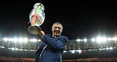 مدرب البرتغال: بطل أوروبا دائما يقدم كرة جميلة فى كأس القارات