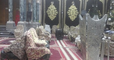 مسجد عمر مكرم يتجهز لعزاء طارق سليم مساء اليوم