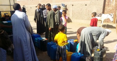 قارئ يشكو من انقطاع مياه الشرب بشارع السوق بمنطقة بشتيل