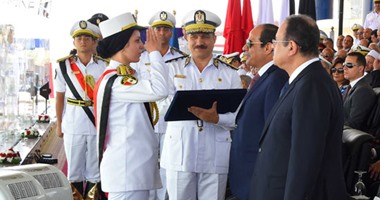 الرئاسة: السيسي أشاد بمستوى خريجى الشرطة المتميز.. وأكد تحملهم أعباء مضاعفة