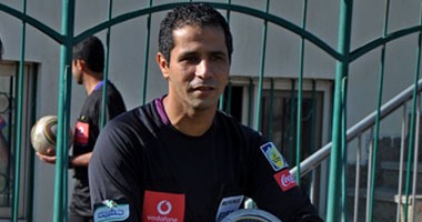 محمود عاشور حكم مباراة الزمالك والأولمبى فى دور الـ32 لكأس مصر