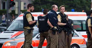 وزير داخلية ألمانيا يقطع إجازته ويغادر إلى ميونخ للوقوف على ملابسات الهجوم
