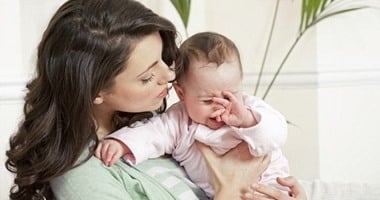 دراسة: علاقة الأم بطفلها تبدأ بعد 6 أشهر من الولادة 