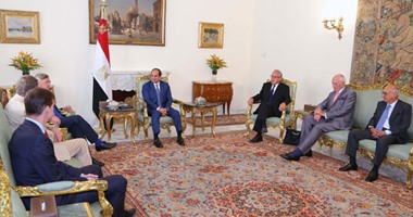 أعضاء البرلمان البريطانى يؤكدون للسيسي دعمهم لعودة السياحة الإنجليزية لمصر