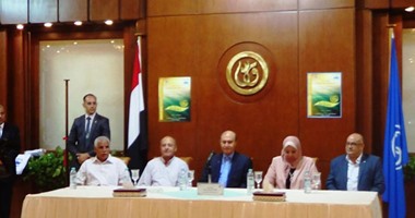 مهاب مميش: تاريخ القناه بدأ بقرار عبد الناصر والسيسى حفر القناة الجديدة