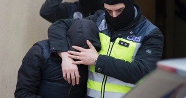 الشرطة الإسبانية تعتقل مغربيين متهمين بتمويل تنظيم داعش