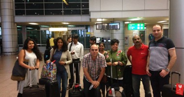 10 من ممثلى كبرى الصحف الهندية يصلون القاهرة لزيارة شرم الشيخ