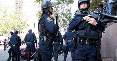 شرطة فلوريدا تتأهب لاحتجاجات على خطاب يلقيه أحد القوميين البيض
