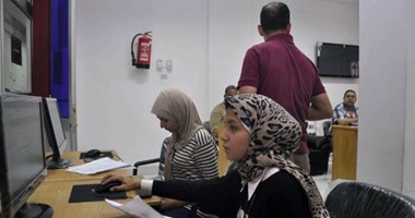 مكتب تنسيق جامعة قناة السويس يواصل تسجيل رغبات طلاب المرحلة الأولى 