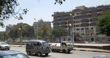صحافة المواطن: أعمدة إنارة مضاءة نهاراً فى شارع أحمد عرابى بالمهندسين