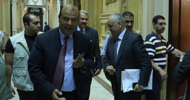 بالصور.. مصطفى بكرى يهاجم وزير التموين: لن تستطيع تهديد أعضاء لجنة تقصى الحقائق