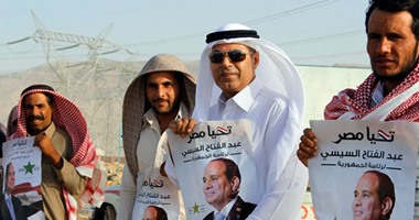 القبائل البدوية بالسويس:الإخوان عرضوا علينا أرضا وأموالا للوقوف ضد 30 يونيو