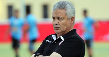 محمد حلمى يختار 18 لاعبًا لموقعة حرس الحدود بكأس مصر 