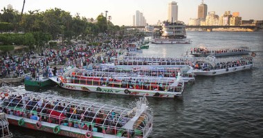 إقبال العائلات على المراكب النيلية فى ثالث أيام عيد الفطر