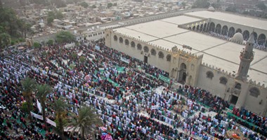 تجهيز ساحة صلاة مسجد عمرو بن العاص بالقاهرة