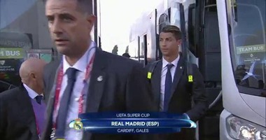 بالصور.. ريال مدريد يصل ملعب "كارديف سيتى"