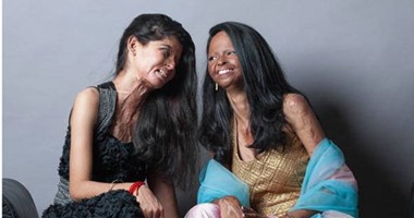 الإندبندنت: هنديات ناجيات من هجوم الأحماض الكاوية يعملن كعارضات لأزياء