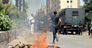 اشتباكات عنيفة بين مسيرة الإخوان والأمن فى حلوان 