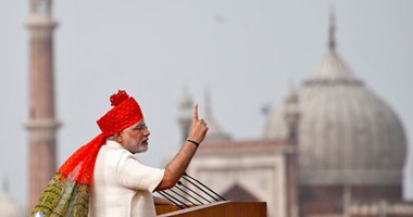 رئيس وزراء الهند يفتتح طريقين سريعين حول دلهى لخفض التلوث