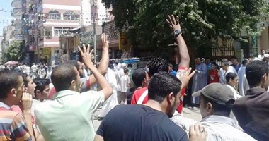 قوات الأمن تفرق مسيرة لعناصر الإخوان بالفيوم