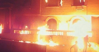 حبس 3 إخوان متهمين بحريق مبنى حى المعادى 15 يوما