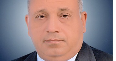 مجلس جامعة مدينة السادات يكرم عميد كلية الحقوق لبلوغه سن المعاش