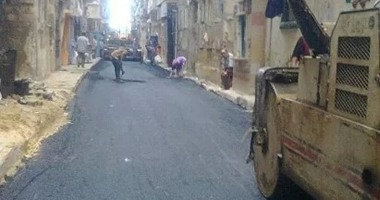 الانتهاء من أعمال رصف طريقين بحى الجمرك بالإسكندرية