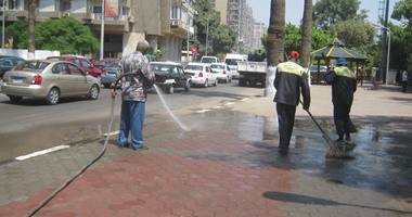 "نظافة الجيزة" تشن حملة لرفع كفاءة شارع النيل السياحى