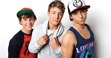 إنستجرام يحذف فيديو تعرى فريق Emblem3 من أجل حملة als