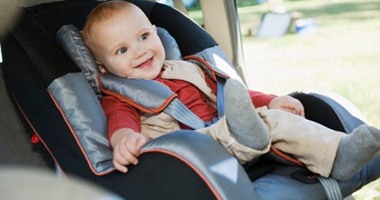 دراسة تحذر: مقاعد الأطفال بالسيارة تحتوى على 100 نوع من البكتيريا