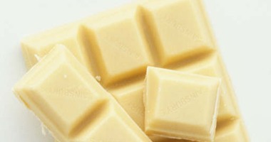 دراسة فرنسية: تناول الشيكولاتة البيضاء يجلب لك السعادة