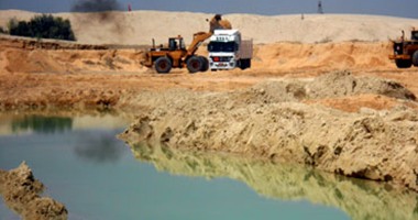 وفد من وزارة الزراعة يزور مشروع حفر قناة السويس الجديدة