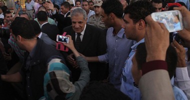 بالصور.. وزيرا "التضامن" و"الكهرباء" يصلا مركز التنمية الشبابية بشبرا الخيمة