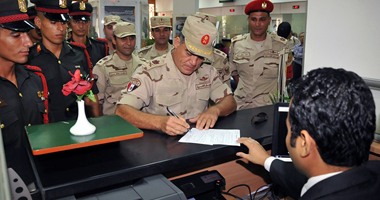 هيئات وإدارات بالجيش وطلبة كليات عسكرية يتبرعون لصندوق تحيا مصر