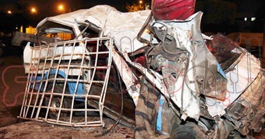 إصابة 5 أشخاص فى حادث اصطدام سيارة بتوك توك فى إدفو