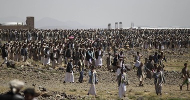 لجنة حقوق الإنسان اليمنية: المليشيات جندت 25 ألف طفل وقصفت المساجد والكنائس