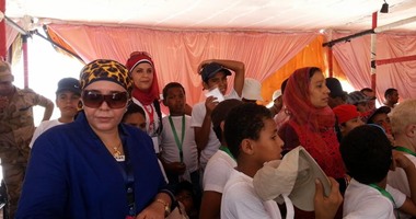 ‏بالصور.. جمعية نساء الإسماعيلية تزور قناة السويس الجديدة بصحبة 80 طفلا