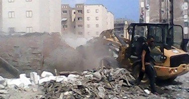حملات لإزالة تعديات على أرض مشروع سكنى ببورسعيد