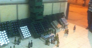 القبض على 3 أشخاص بحوزتهم 440 زجاجة بيرة ببنى سويف