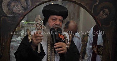 بالصور.. الأقباط يحتفلون بعيد الشهيد أبو سيفين