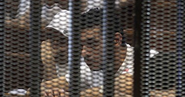 الدفاع بـ"اقتحام سجن بورسعيد":علاء عبد الفتاح محكوم عليه مع من خانوا الوطن