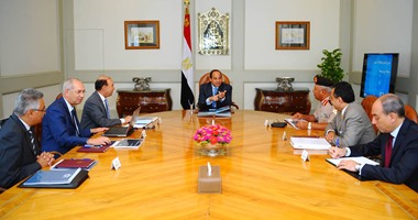 أخبار مصر للساعة6.. تمديد مشاركة القوات المسلحة فى مهام بالخارج 6 أشهر