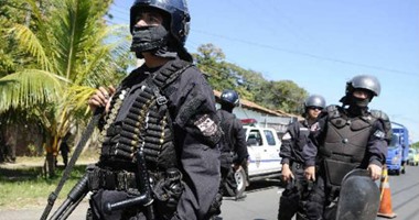 السلفادور تعتقل 10 آلاف من أفراد العصابات خلال أسبوعين