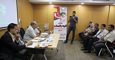 المشاركون بمؤتمر "اليوم السابع" يطالبون بتنظيم مسابقة لأفضل جريدة إقليمية
